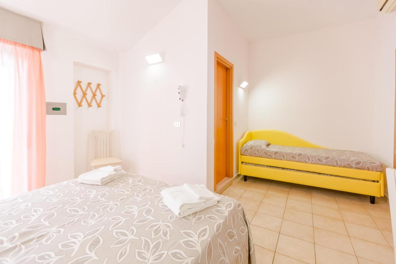 Hotel Bagli 里米尼 外观 照片