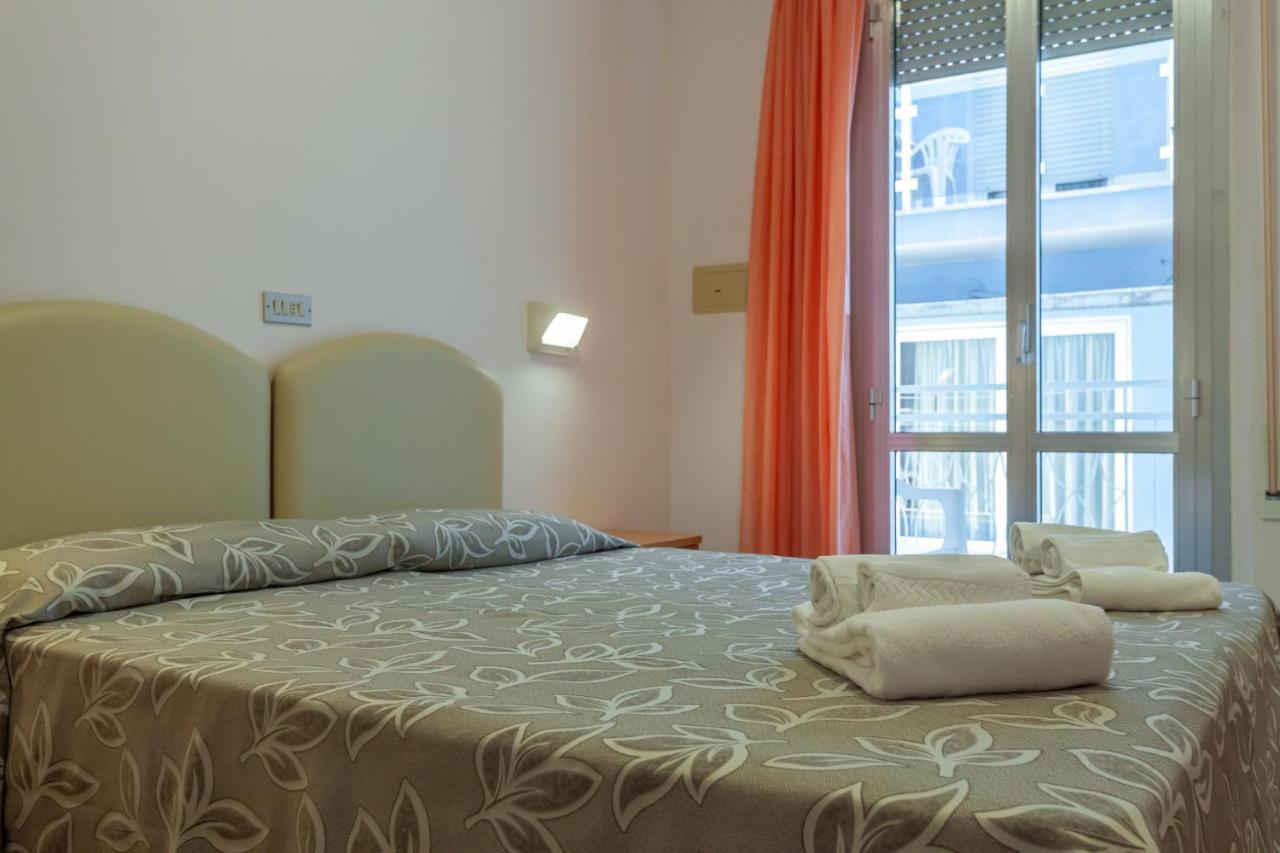 Hotel Bagli 里米尼 外观 照片